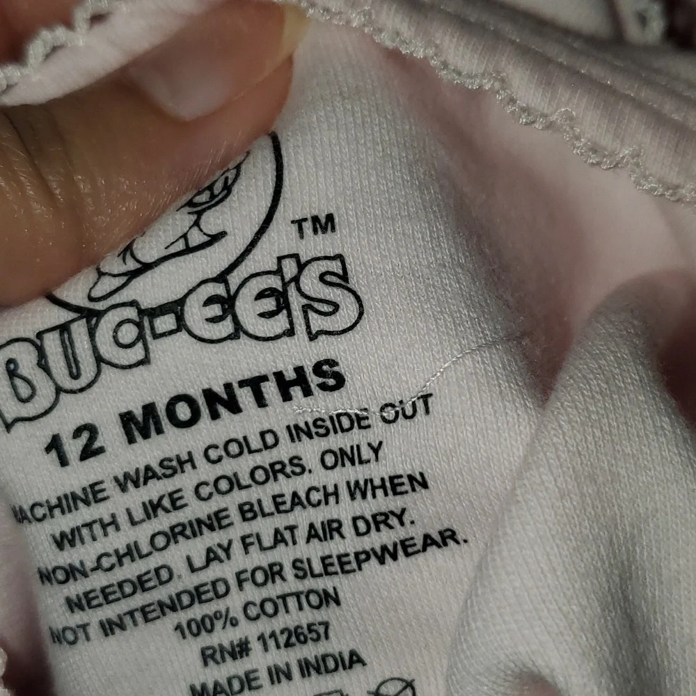 5 for $25 | Buc-ee's Floral Logo Pastel Pink Baby Bodysuit Onesie
